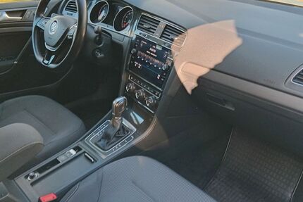 VW Golf 105.000 km 11.800 &euro; Iserlohn 58640