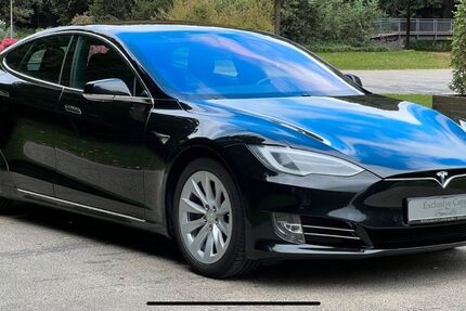 Tesla Model S 189.000 km 22.900 &euro; Gelsenkirchen 45896