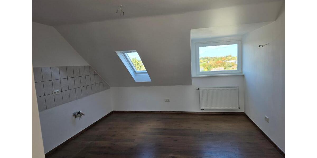 Dachgeschoßwohnung Dortmund Aplerbeck - 4 Zimmer, 85 m&sup2;, 850&euro; | Angebot:24560416