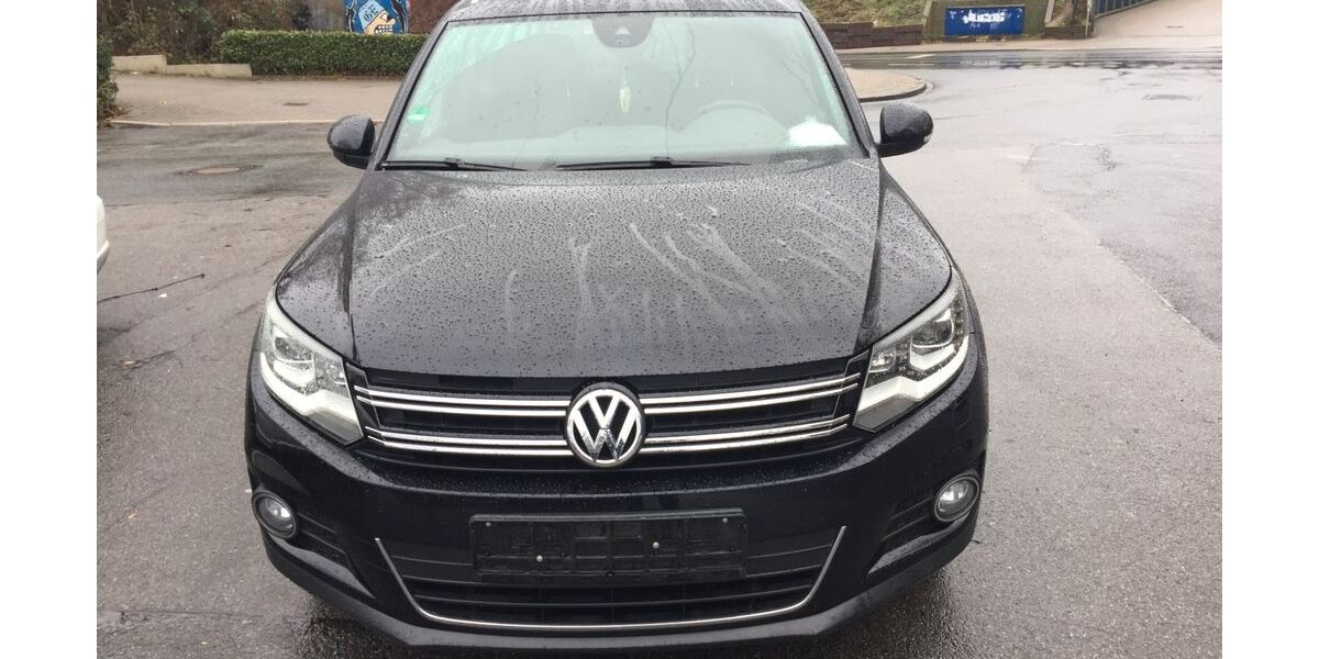 VW Tiguan 158.195 km 12.400 &euro; Gelsenkirchen 45886