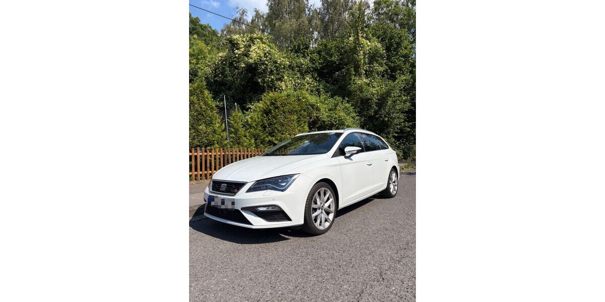 Seat Leon 97.500 km 15.490 &euro; Menden 58710