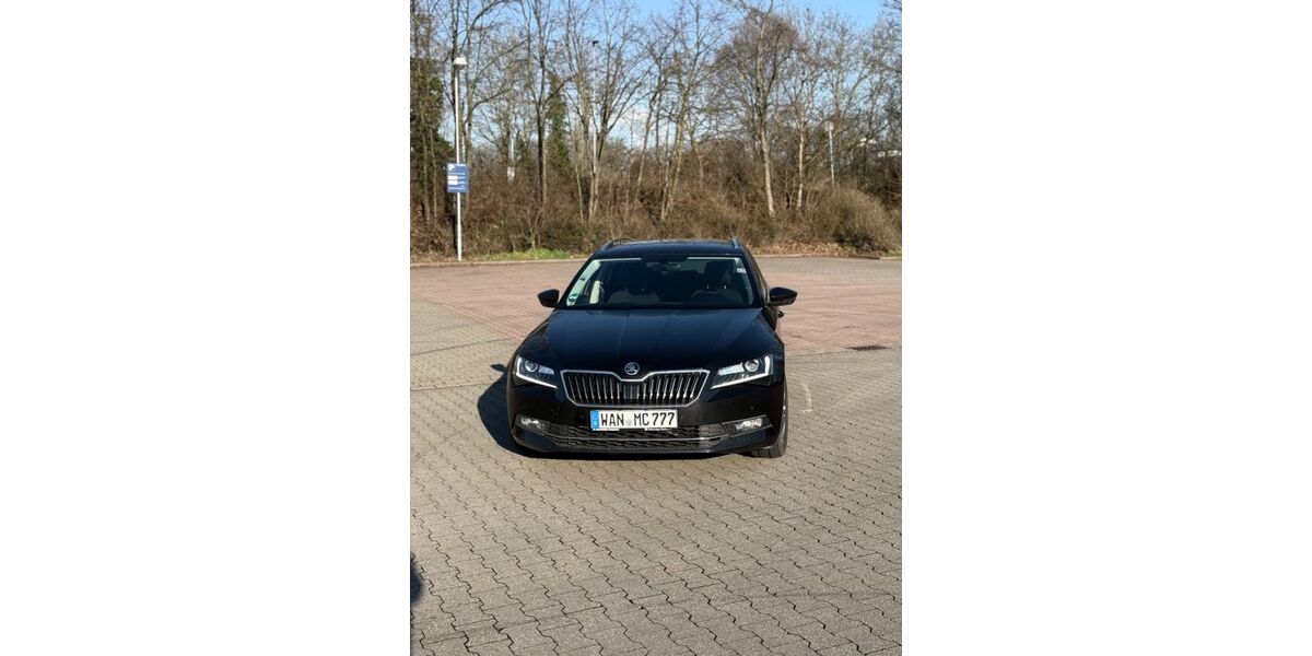 Skoda Superb 199.999 km 10.000 &euro; Herne 44653