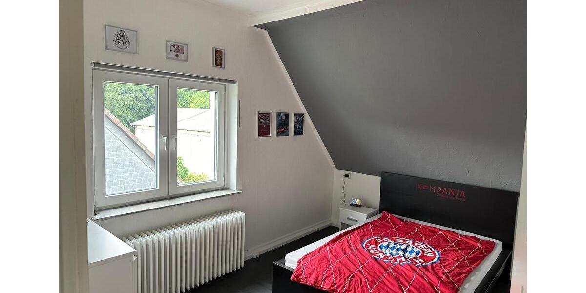 Dachgeschoßwohnung Dortmund Eving - 3 Zimmer, 54 m&sup2;, 420&euro; | Angebot:25753639