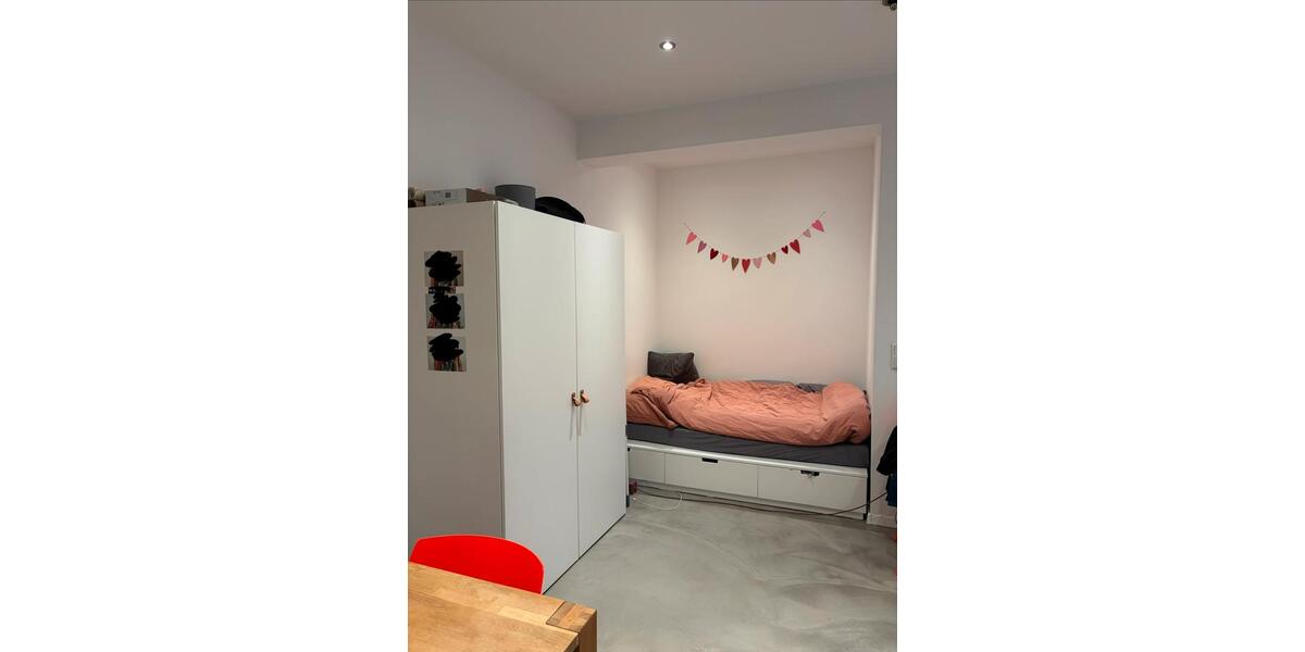 Etagenwohnung Bochum Wiemelhausen - 1 Zimmer, 45 m&sup2;, 550&euro; | Angebot:25876004