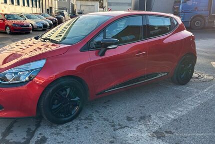 Renault Clio 156.553 km 5.399 &euro; Gelsenkirchen 45881