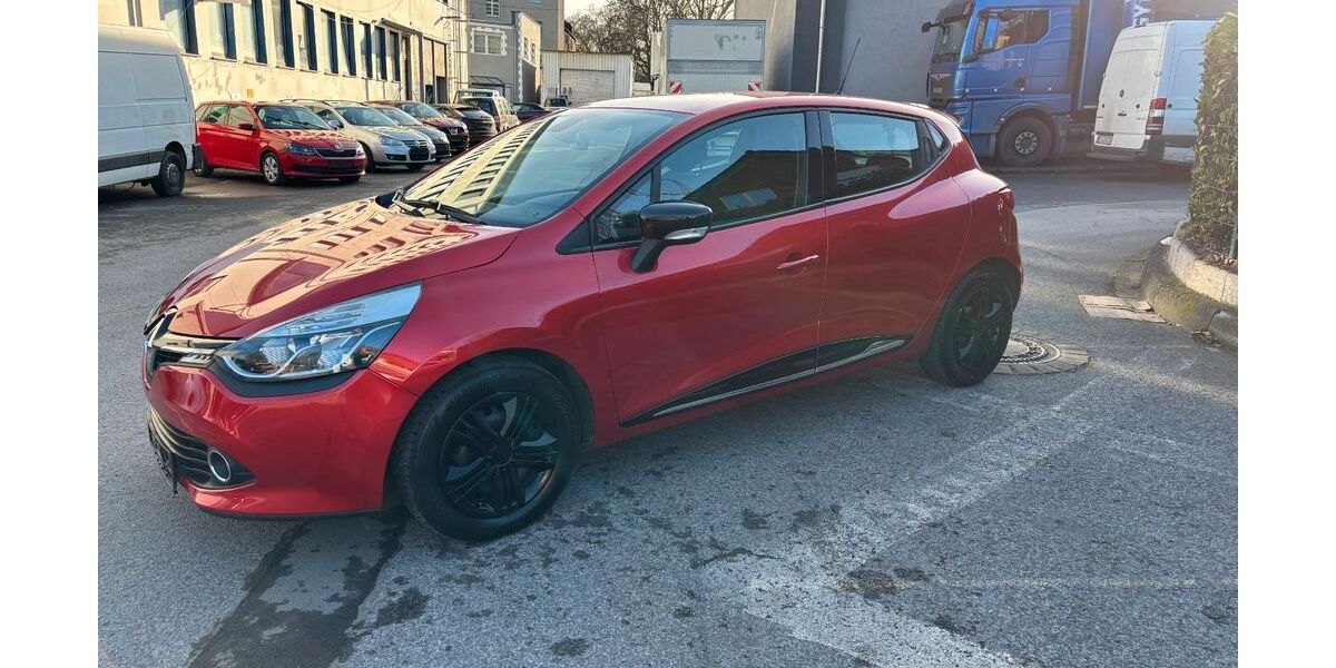 Renault Clio 156.553 km 5.499 &euro; Gelsenkirchen 45881