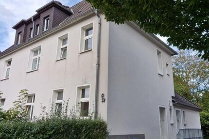 Super Gelegenheit: 2-Zimmer Wohnung mit Garten! zimmer