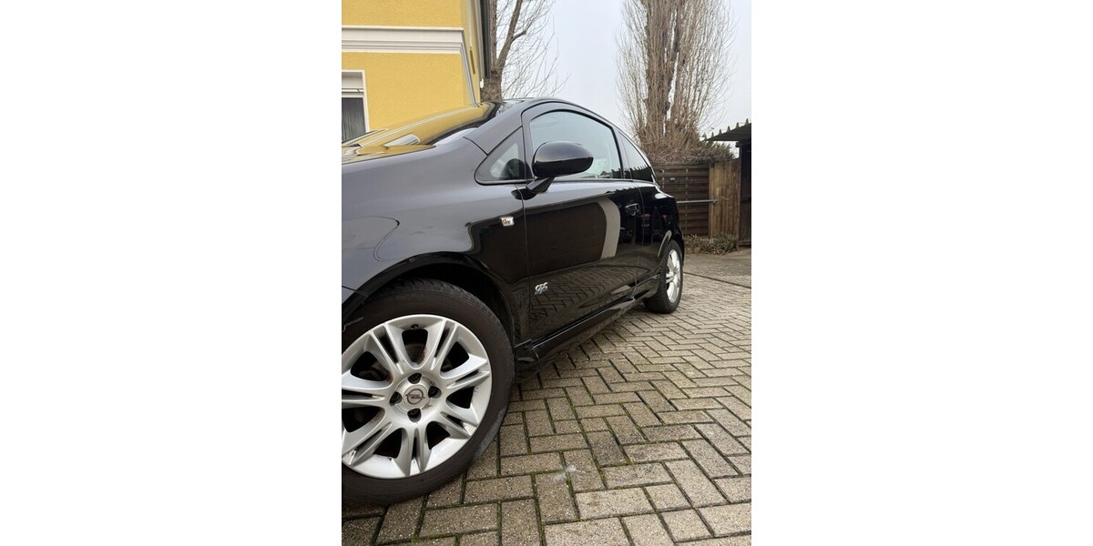 Opel Corsa D 144.000 km 3.499 &euro; Dortmund 44135