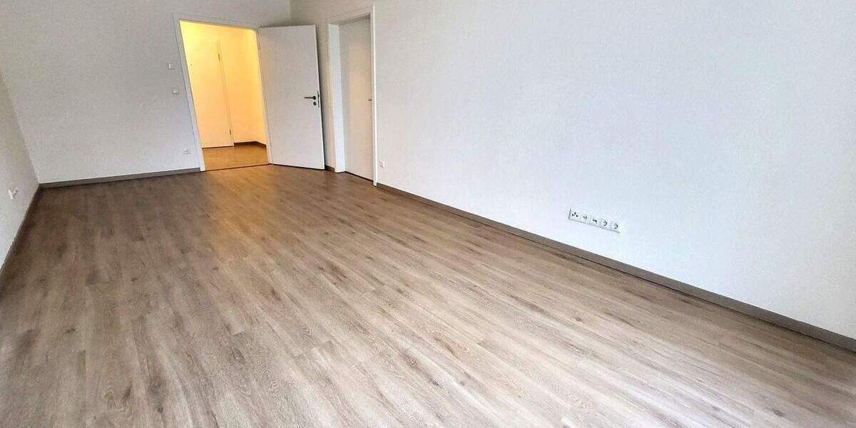 Etagenwohnung Hemer - 2 Zimmer, 83 m&sup2;, 995&euro; | Angebot:24775503