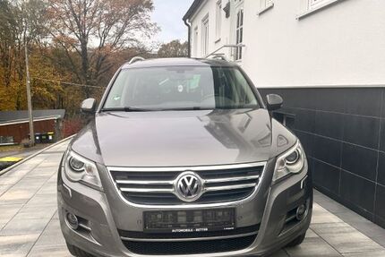VW Tiguan 248.000 km 7.400 € Wuppertal 42287