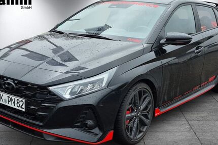 Hyundai i20 27.900 km 27.950 &euro; Menden 58708