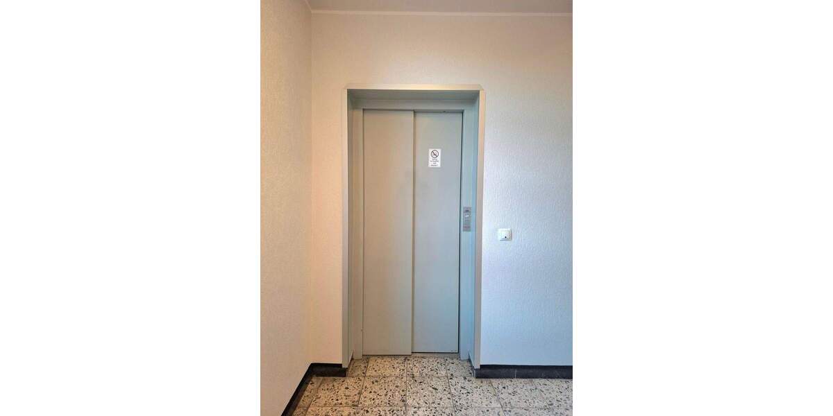 Etagenwohnung Witten Stockum - 3 Zimmer, 82 m&sup2;, 210.000&euro; | Angebot:24688539