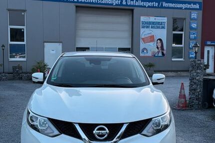 Nissan Qashqai 78.091 km 9.500 &euro; Dortmund 44339