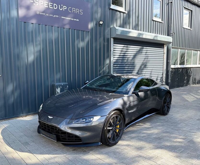 Aston Martin V8 Vantage 34.900 km 124.900 € Unna 59423