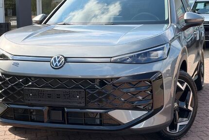 VW T-Roc 2.319 km 35.770 &euro; Lünen 44536
