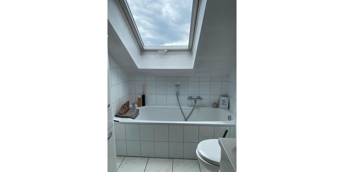 Dachgeschoßwohnung Castrop-Rauxel Becklem - 3.5 Zimmer, 86 m&sup2;, 250.000&euro; | Angebot:23274459