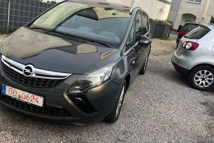 Opel Zafira 140.000 km 10.950 € Bochum 44795