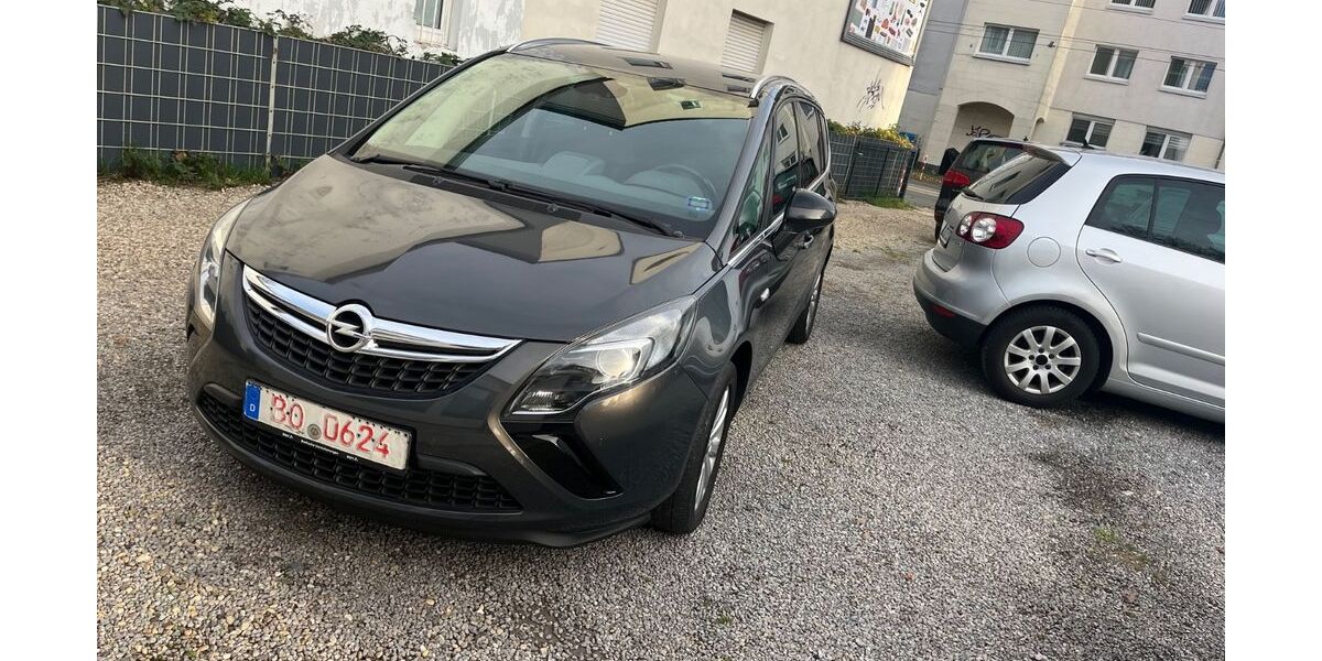 Opel Zafira 140.000 km 10.950 &euro; Bochum 44795