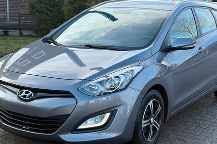Hyundai i30 130.355 km 6.950 &euro; Dortmund 44149