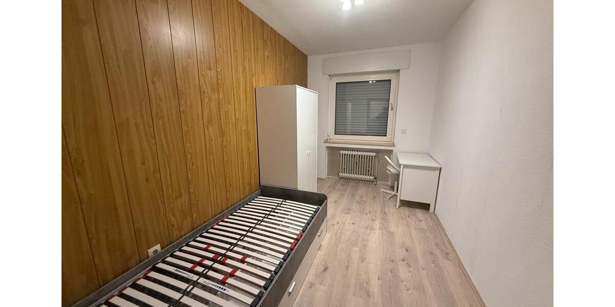 Erdgeschoßwohnung Werne - 5 Zimmer, 10 m&sup2;, 400&euro; | Angebot:24842472