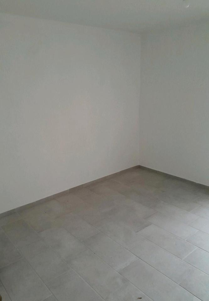 L457: Selfstorage-Lagerraum zu vermieten. Abstellraum, Selbstlager, Aktenlager, Wohnung-Haus Umzug,Stellplatz-Auto-Möbel-Küche, Lagerbox, Storebox, kein Lagercontainer, kein Seecontainer