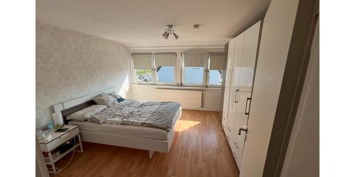 Dachgeschoßwohnung Lünen Alstedde - 3.5 Zimmer, 65 m&sup2;, 448&euro; | Angebot:25875986