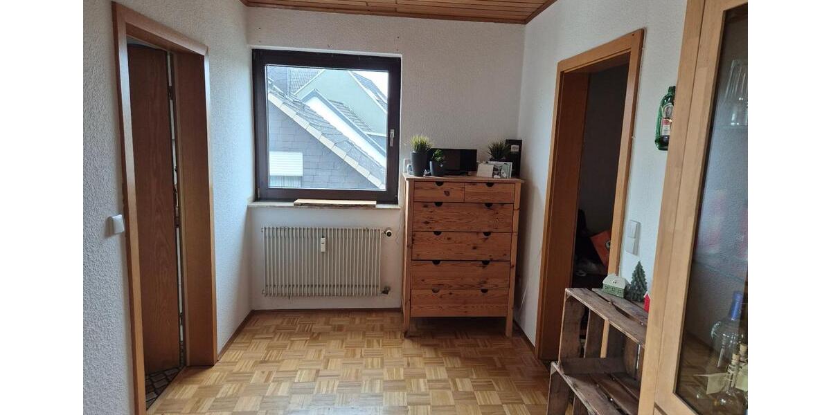 Dachgeschoßwohnung Dortmund Aplerbeck - 3.5 Zimmer, 98 m&sup2;, 840&euro; | Angebot:25931880
