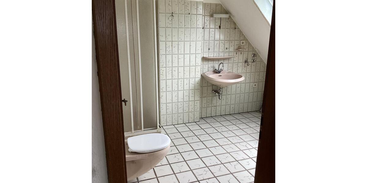 Dachgeschoßwohnung Dortmund Hörde - 1.5 Zimmer, 43 m&sup2;, 125.000&euro; | Angebot:25287062