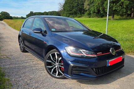 VW Golf 93.000 km 21.100 &euro; Hemer 58675