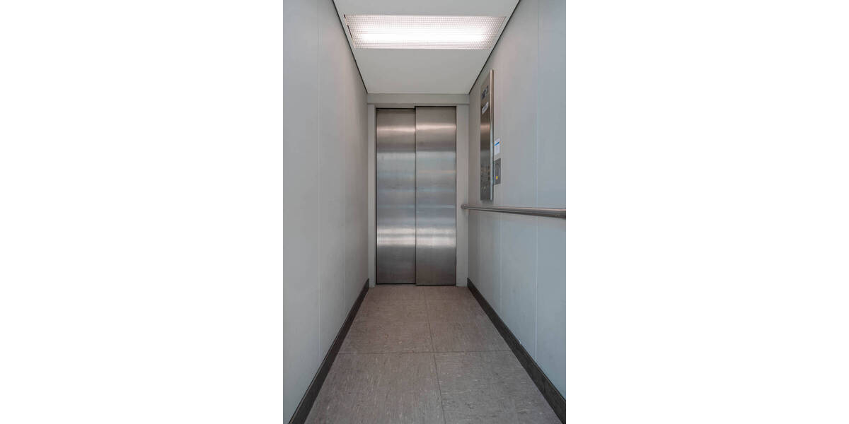 Gewerbeobjekt Lünen Brambauer - 3 Zimmer, 250 m&sup2;, 2.402&euro; | Angebot:25736775