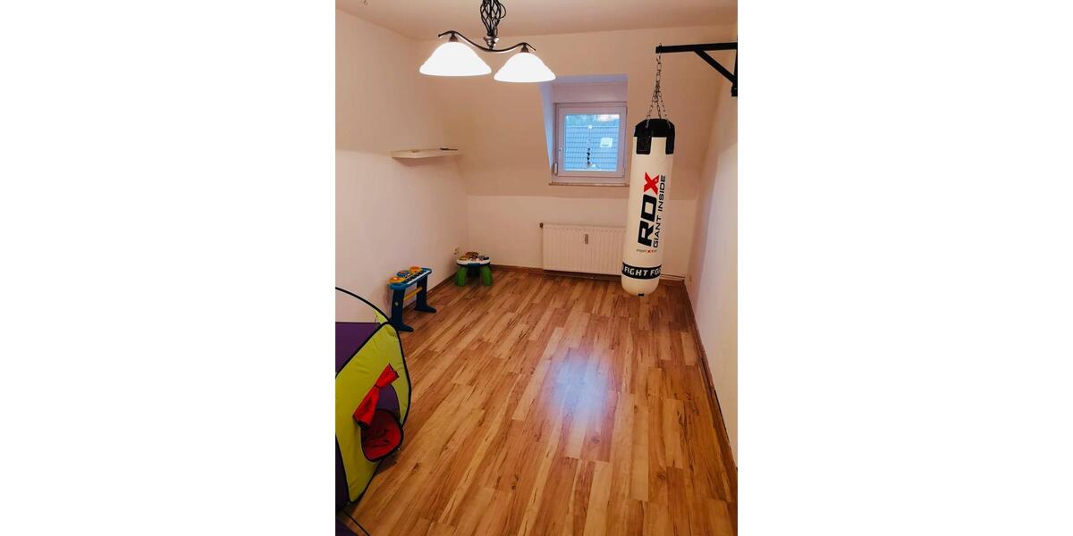 Dachgeschoßwohnung Hagen Hagen-Mitte - 3 Zimmer, 86 m&sup2;, 860&euro; | Angebot:24804557