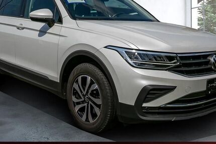 VW Tiguan 50.120 km 25.389 &euro; Kamen 59174