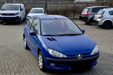Peugeot 206 120.743 km 950 &euro; Dortmund 44147