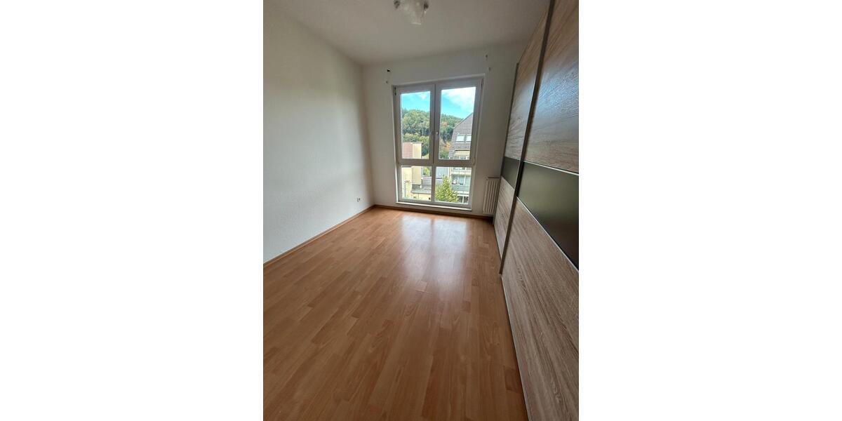 Etagenwohnung Ennepetal - 3 Zimmer, 80 m&sup2;, 155.000&euro; | Angebot:27456096