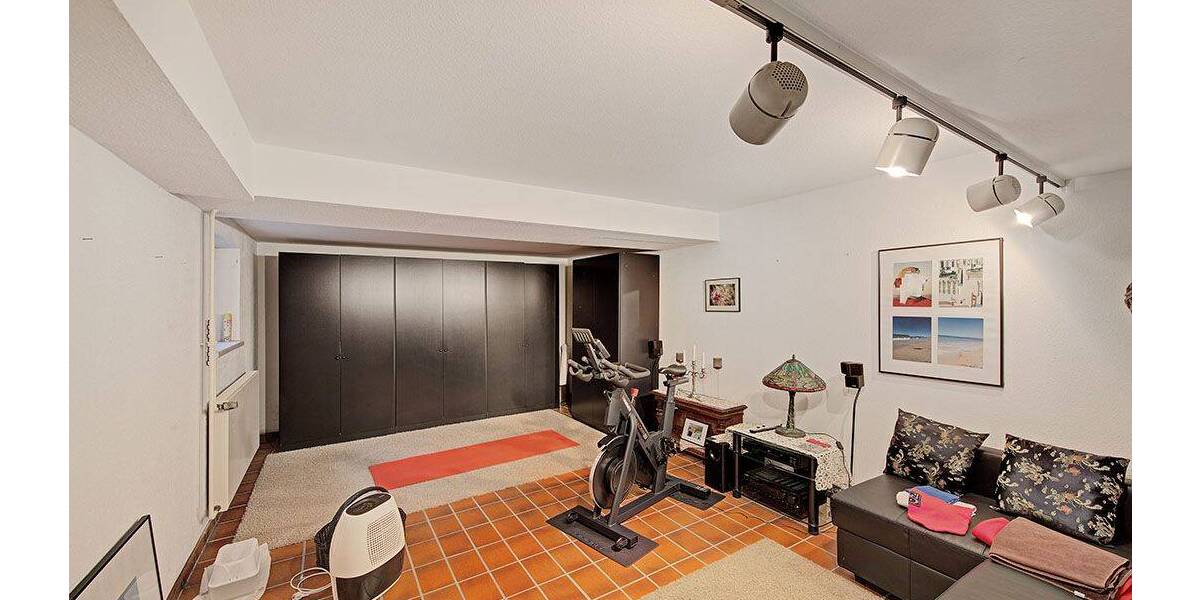 Etagenwohnung Dortmund Kirchhörde - 3 Zimmer, 123 m&sup2;, 389.000&euro; | Angebot:25970412