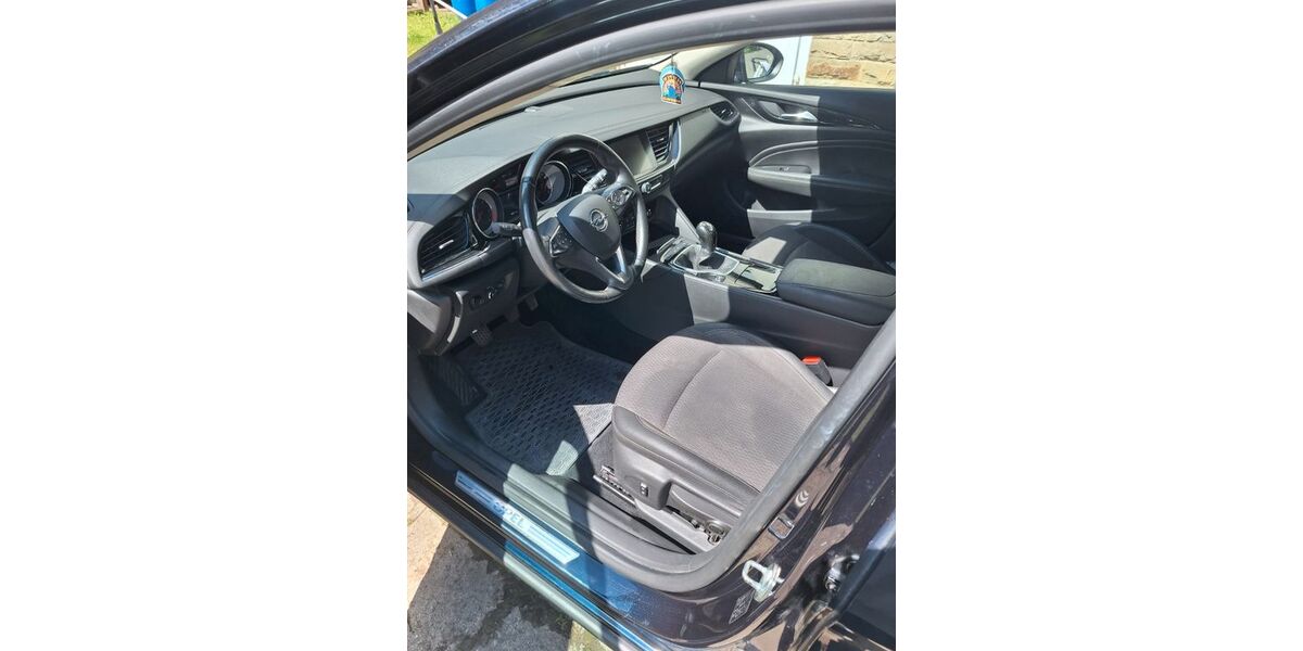 Opel Insignia 88.800 km 12.300 &euro; Schwerte 58239