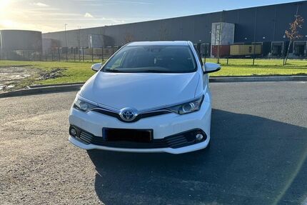 Toyota Auris 123.000 km 14.550 &euro; Dortmund 44328