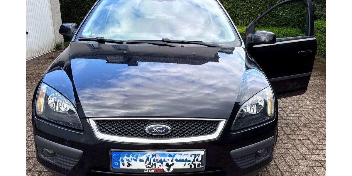 Ford Focus 191.000 km 1.199 &euro; Bochum 44866
