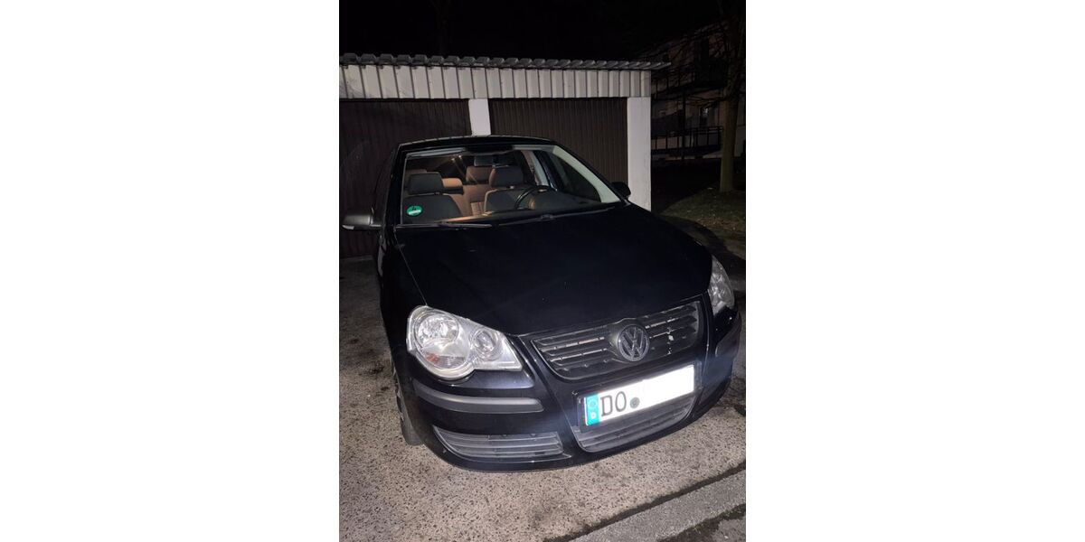 VW Polo 176.000 km 3.050 &euro; Dortmund 44339
