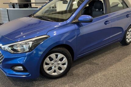Hyundai i20 39.100 km 9.490 &euro; Marl/Recklinghausen 45770