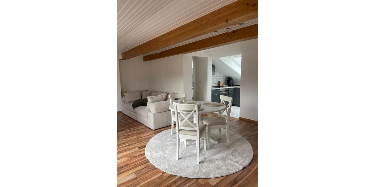 Dachgeschosswohnung 1 zimmer