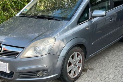 Opel Zafira 240.000 km 1.200 € Hamm 59071