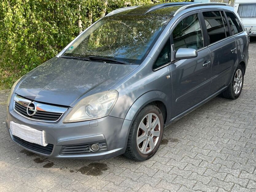 Opel Zafira 240.000 km 1.200 € Hamm 59071