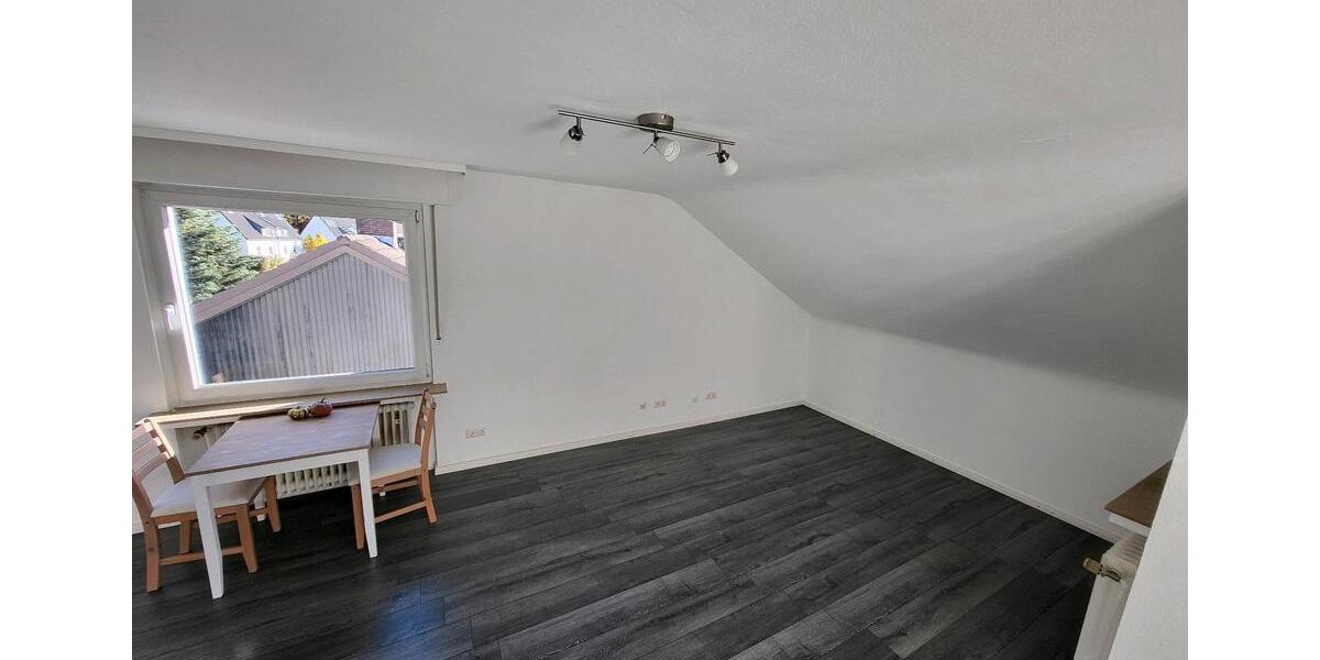 Dachgeschoßwohnung Hagen Hohenlimburg - 1 Zimmer, 40 m&sup2;, 400&euro; | Angebot:24704206