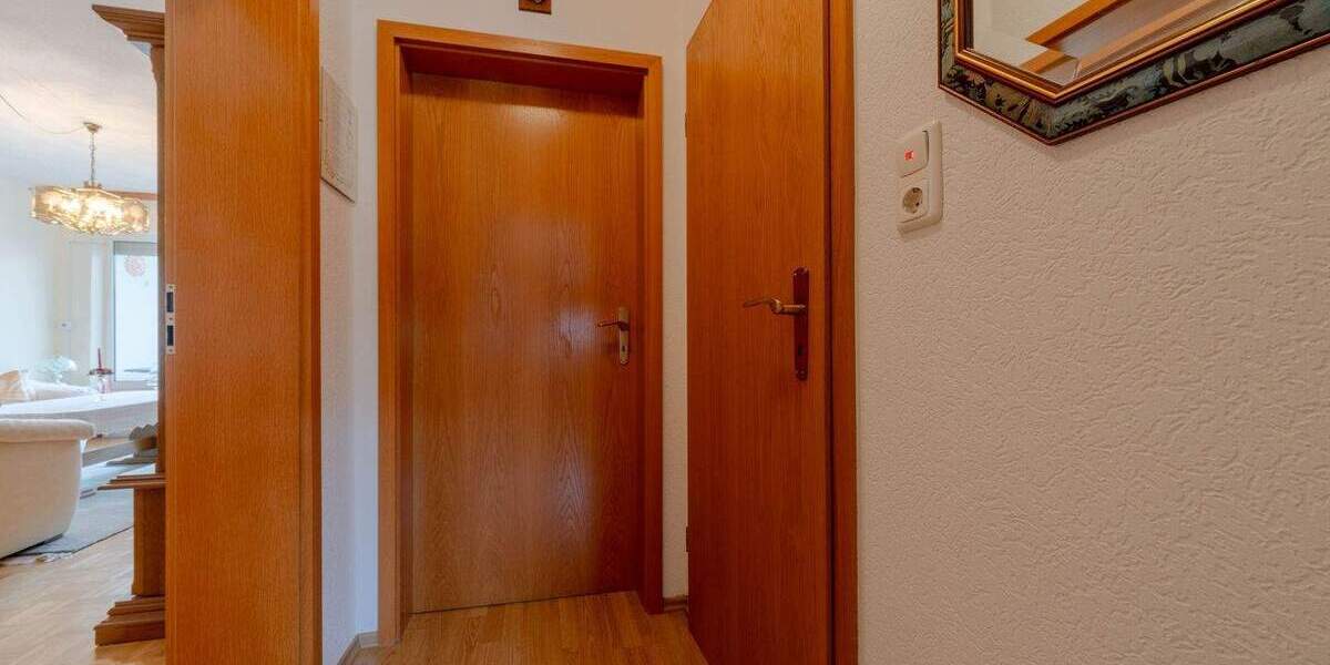 Etagenwohnung Dortmund Brackel - 3 Zimmer, 75 m&sup2;, 189.000&euro; | Angebot:24711000