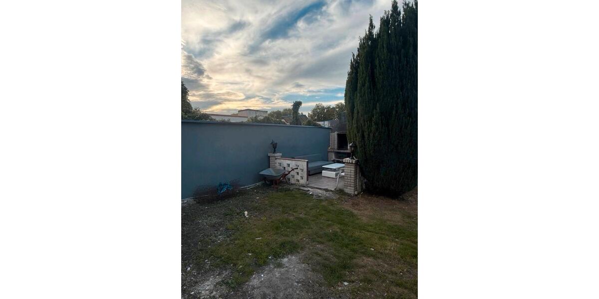 Mehrfamilienhaus, Wohnhaus Bochum Günnigfeld - 30 Zimmer, 450 m&sup2;, 685.000&euro; | Angebot:24733422