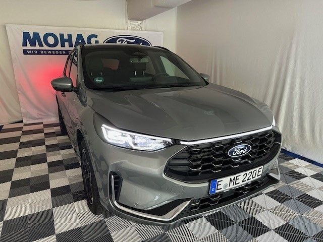 Ford Kuga 10.509 km 39.750 € Essen 45141