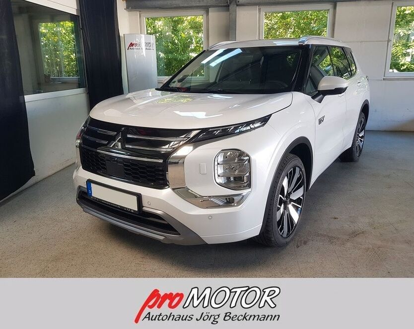 Plug-in Hybrid Outlander