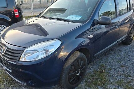 Dacia Sandero 155.000 km 2.400 &euro; Dortmund 44145