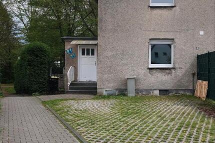Zechenhaushälfte Provisionsfrei in Ge-Hassel zu verkaufen zimmer